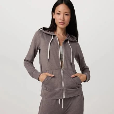 Vuori Women's Halo Performance Hoodie 2.0 Purple S by Vuori — recommended by Shelby Farrell