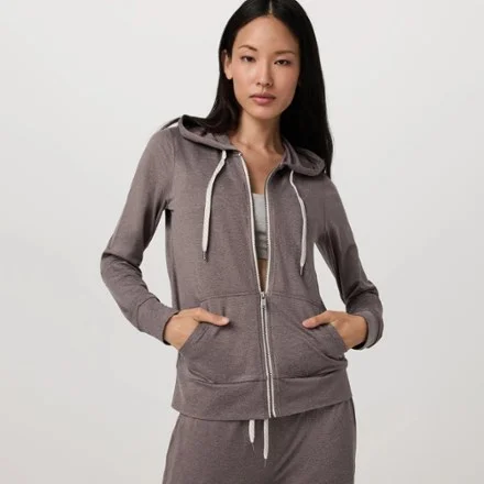 Vuori Women's Halo Performance Hoodie 2.0 Purple S by Vuori — recommended by Shelby Farrell